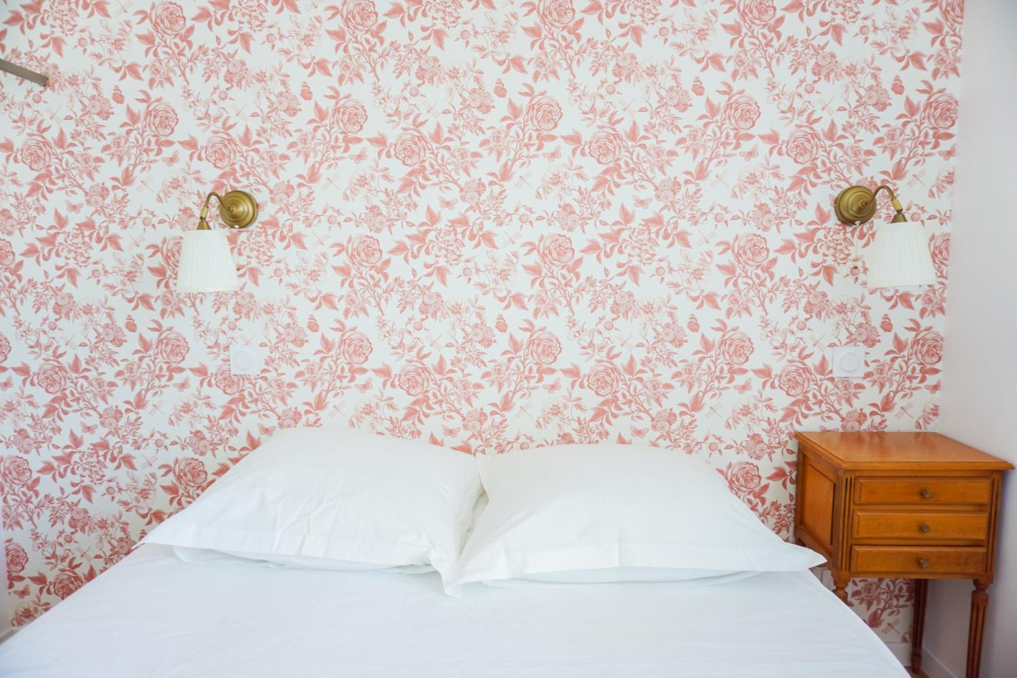 -Le Sentier- Elegant T3 Avec Jardin Proche Mer 孔卡尔诺 外观 照片